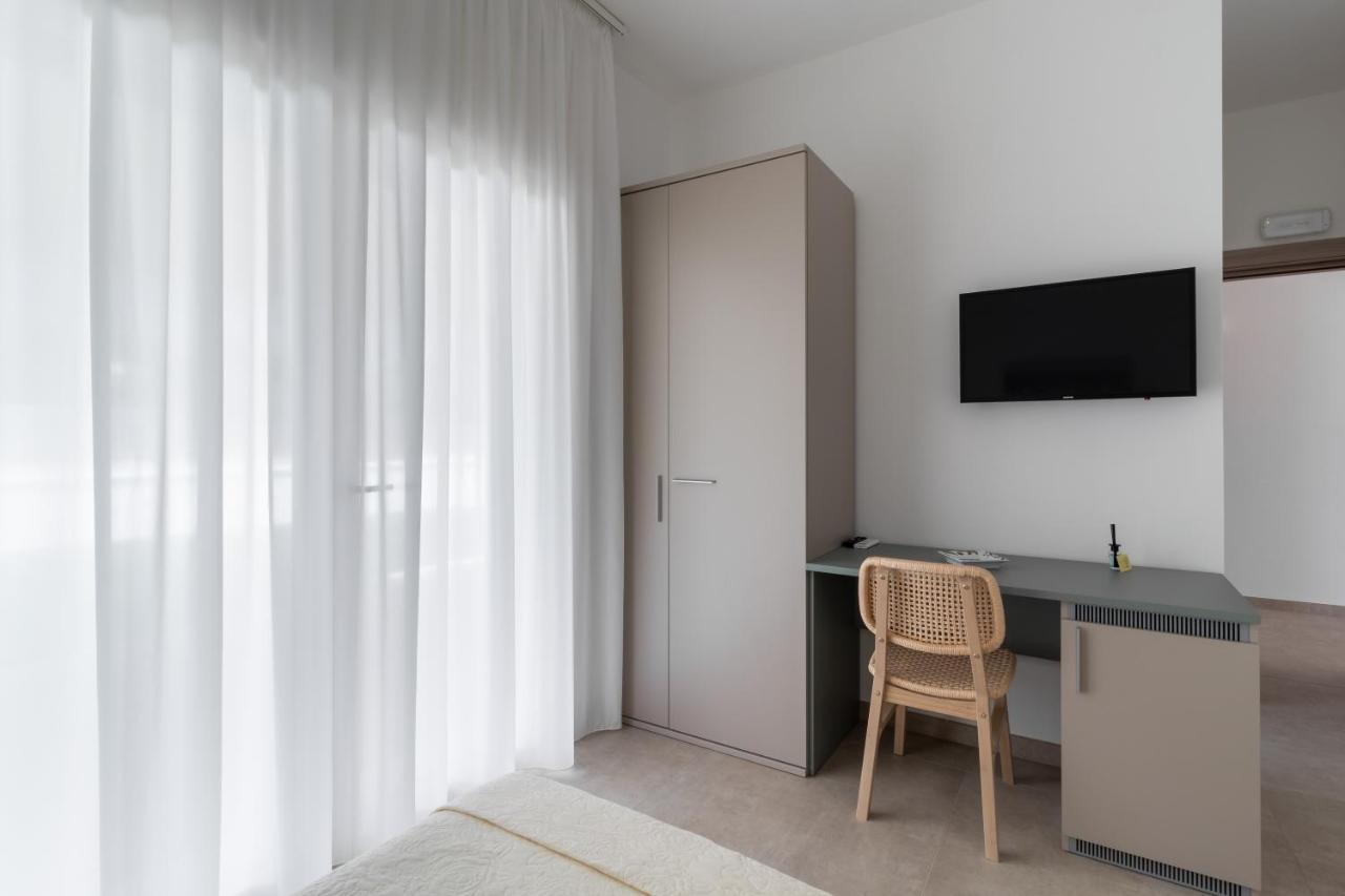 B&B Foglie D'Ulivo Лизано Екстериор снимка