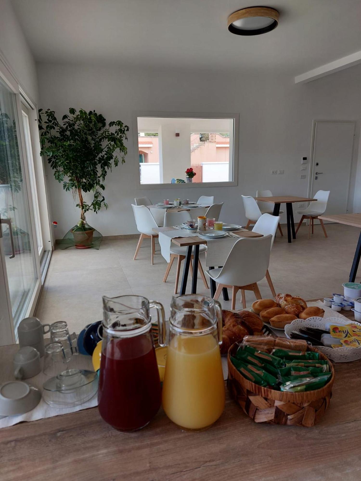 B&B Foglie D'Ulivo Лизано Екстериор снимка